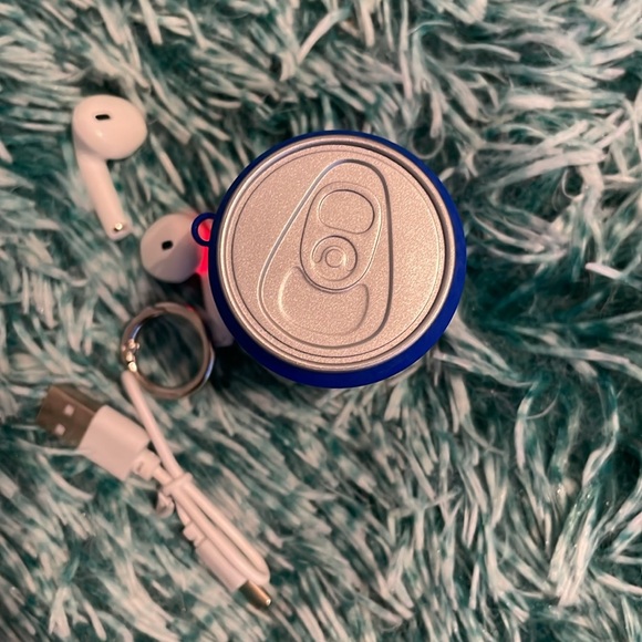 Bundle - Picture 5 of 16